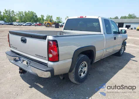 2004 Chevrolet Silverado C1500 z USA, uszkodzony, nr VIN 2GCEC19T341384849